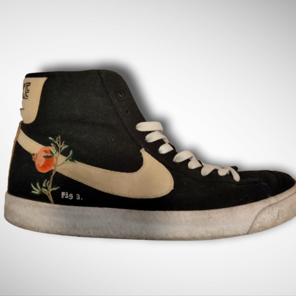 Nike Blazer Mid 77 Mens Size 9 Pomegranate Black Solar Flare Shoes Sneakers - Picture 4 of 12